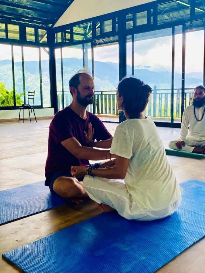 Green Hills Yoga Retreat بوكْرا المظهر الخارجي الصورة