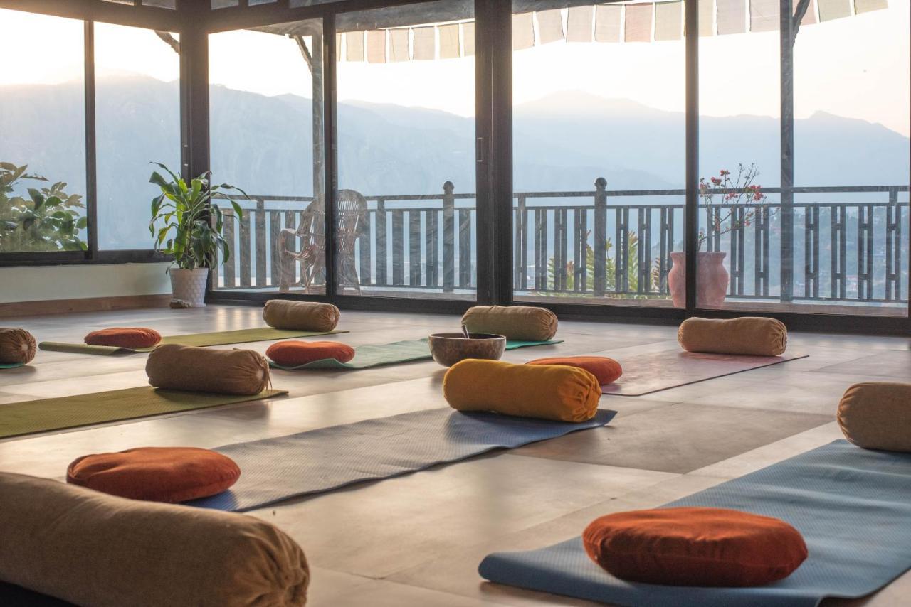 Green Hills Yoga Retreat بوكْرا المظهر الخارجي الصورة